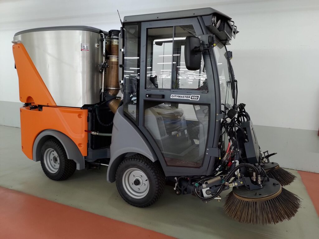 sweeping machine, sweeper, maintenance, machine, vehicle, auto, automobile, technical services, sweeping machine, sweeping machine, sweeping machine, sweeping machine, sweeping machine